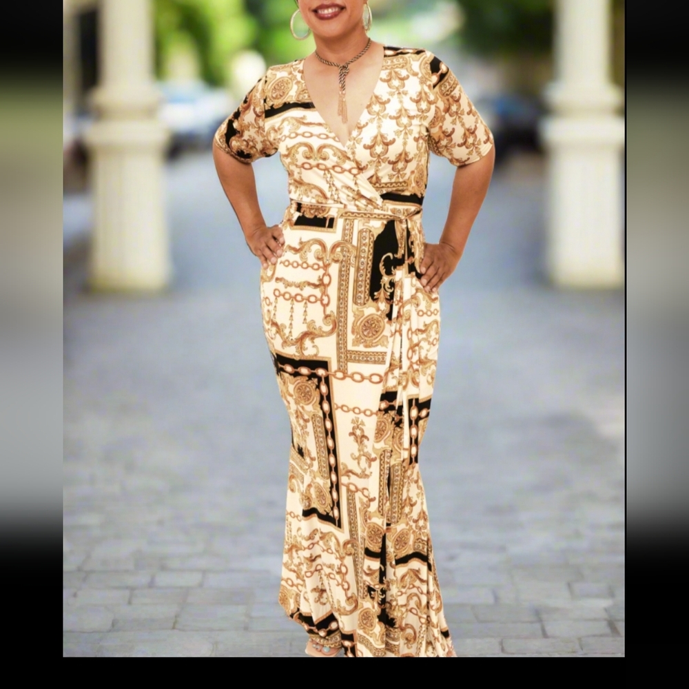 Plus Size Mermaid Style Maxi - Picture 2 of 2